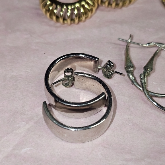 Earring Bundle - Picture 6 of 7